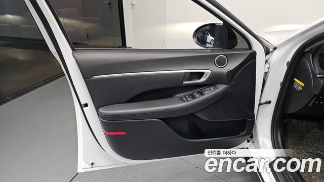 Hyundai Sonata (DN8) 2.0 Premium 2020 — фото 24