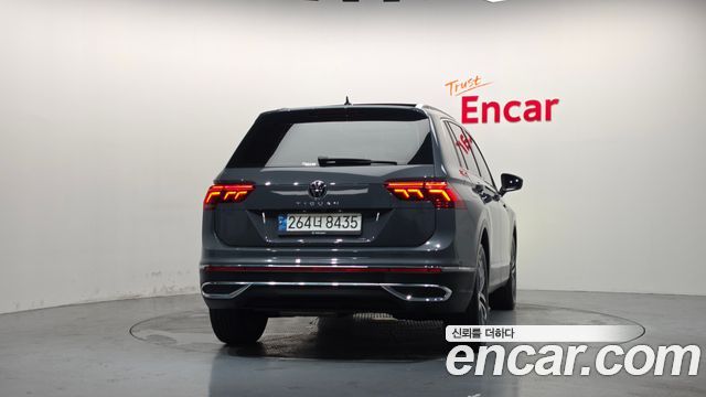 Volkswagen Tiguan (II) 2.0 TDI Prestige 2023 — фото 4