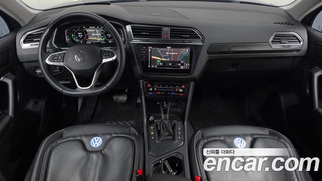 Volkswagen Tiguan (II) 2.0 TDI Prestige 2023 — фото 7