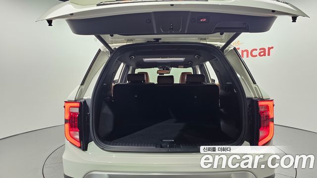 KG Mobility (SsangYong) Torres Gasoline 1.5 4WD T7 2023 — фото 20