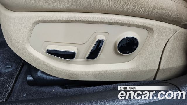 Genesis G80 3.3 GDI Luxury 2019 — фото 31