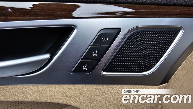 Genesis G80 3.3 GDI Luxury 2019 — фото 33