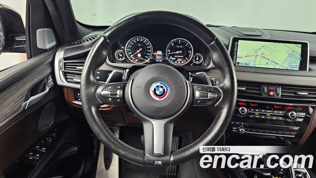 BMW X5 (F15) xDrive M50d 2016 — фото 13