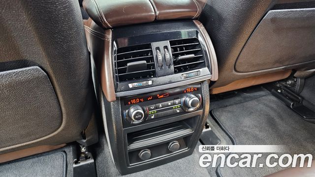 BMW X5 (F15) xDrive M50d 2016 — фото 19