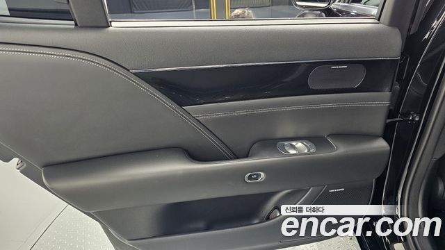 Genesis G90 (RS4) Gasoline 3.5 Turbo AWD 2022 — фото 25