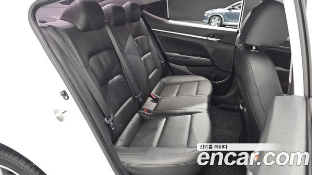 Hyundai Avante (AD) 1.6 Smart 2019 — фото 11