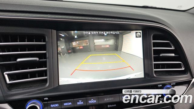 Hyundai Avante (AD) 1.6 Smart 2019 — фото 14