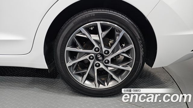 Hyundai Avante (AD) 1.6 Smart 2019 — фото 21
