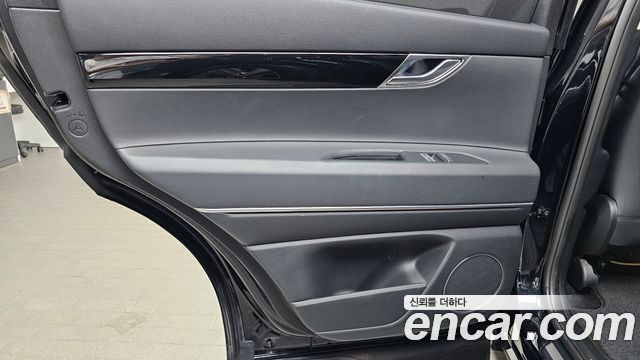 Genesis GV80 2.5T Gasoline AWD 2023 — фото 25