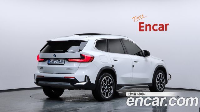 BMW X1 (U11) xDrive 20i xLine 2024 — фото 2