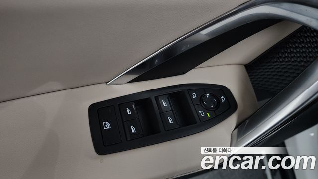 BMW X1 (U11) xDrive 20i xLine 2024 — фото 29