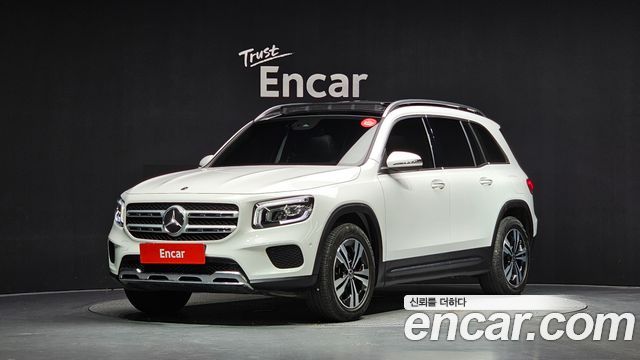 Mercedes-Benz GLB-Class (X247) GLB220