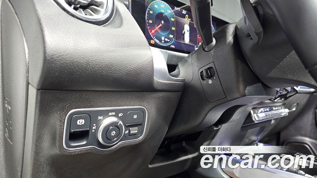 Mercedes-Benz GLB-Class (X247) GLB220 2021 — фото 19