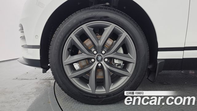 Land Rover Range Rover Velar 2.0 P250 Dynamic SE 2026 — фото 8