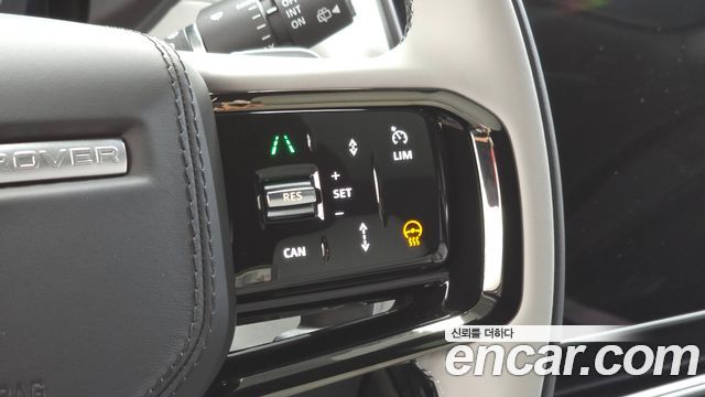 Land Rover Range Rover Velar 2.0 P250 Dynamic SE 2026 — фото 11