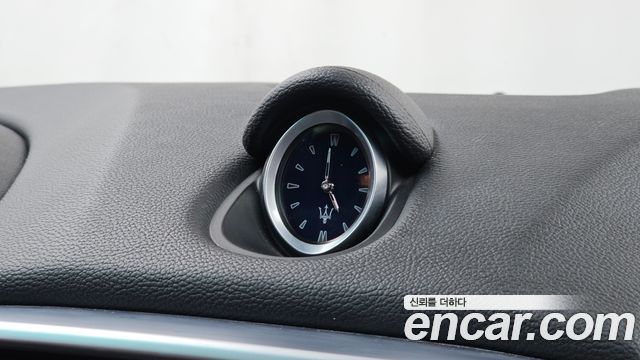 Maserati Ghibli 3.0 Diesel 3rd 2015 — фото 19