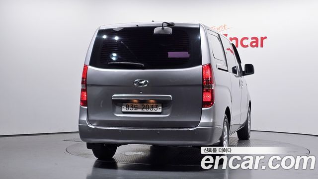 Hyundai Grand Starex Van 5-Seater Smart 2019 — фото 4