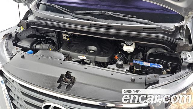Hyundai Grand Starex Van 5-Seater Smart 2019 — фото 6