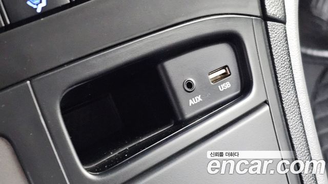Hyundai Grand Starex Van 5-Seater Smart 2019 — фото 18