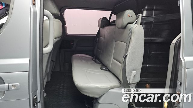 Hyundai Grand Starex Van 5-Seater Smart 2019 — фото 26