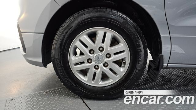 Hyundai Grand Starex Van 5-Seater Smart 2019 — фото 29