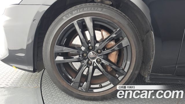 Audi A6 (C8) 45 TDI Quattro Premium 2020 — фото 5