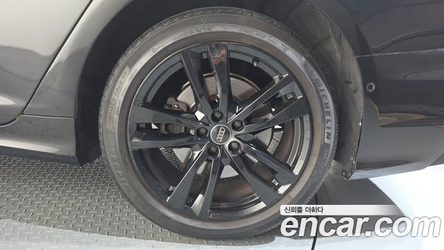 Audi A6 (C8) 45 TDI Quattro Premium 2020 — фото 21