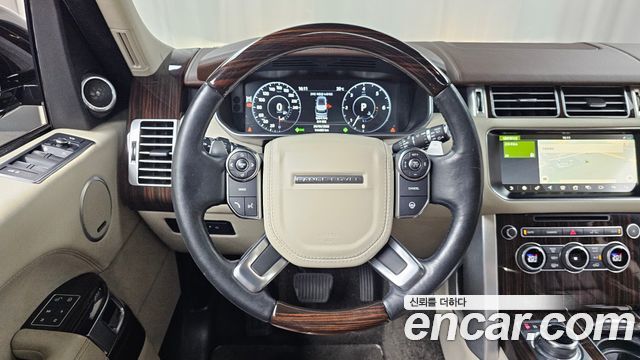 Land Rover Range Rover (IV) 4.4 SDV8 AB LWB DIESEL 2017 — фото 14
