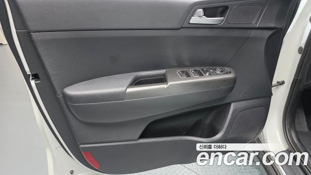 Kia Sportage The Bold Diesel 1.6 2WD Trendy 2022 — фото 24