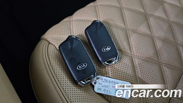 Kia Mohave The Master Diesel 3.0 4WD 6-Seater Masters 2021 — фото 42