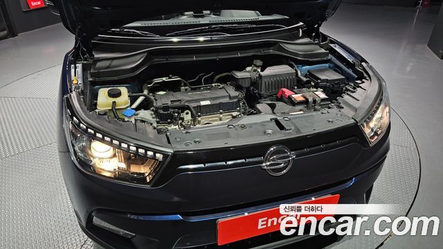 KG Mobility (SsangYong) Tivoli VX 2WD 2015 — фото 6