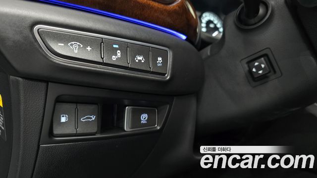 Genesis EQ900 5.0 GDI AWD Prestige 2016 — фото 14