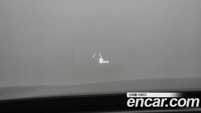 Genesis EQ900 5.0 GDI AWD Prestige 2016 — фото 17