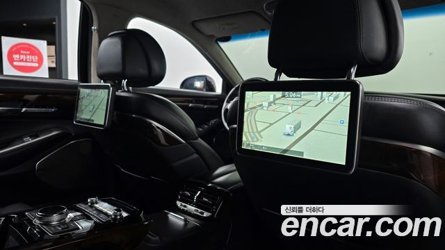 Genesis EQ900 5.0 GDI AWD Prestige 2016 — фото 18