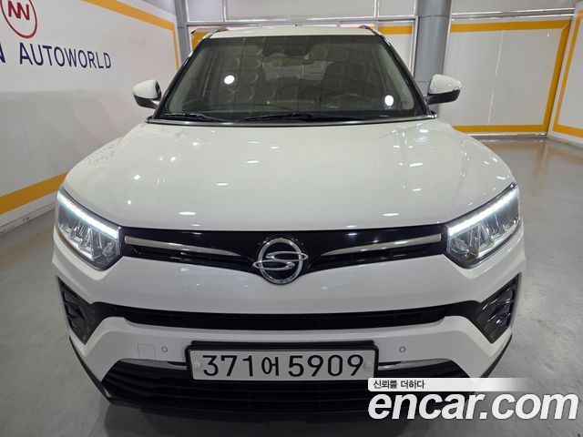 KG Mobility (SsangYong) Very New Tivoli Gasoline 1.5 2WD V3 2022 — фото 2