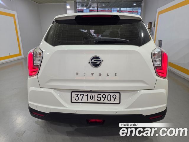 KG Mobility (SsangYong) Very New Tivoli Gasoline 1.5 2WD V3 2022 — фото 5