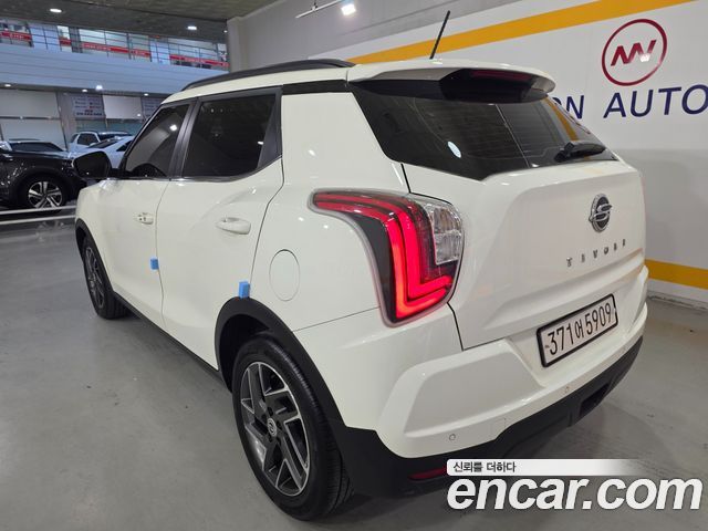 KG Mobility (SsangYong) Very New Tivoli Gasoline 1.5 2WD V3 2022 — фото 6