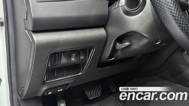 Renault Korea QM6 Gasoline 2WD LE 2019 — фото 16