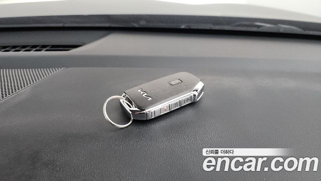 Kia K5 (III) 2.0 Prestige 2022 — фото 16