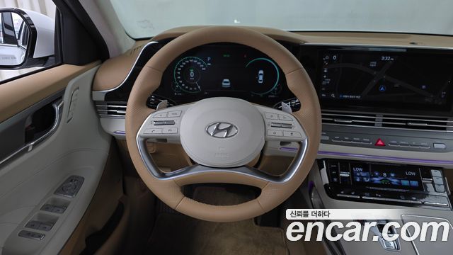 Hyundai Grandeur Hybrid (IG) Calligraphy 2020 — фото 13