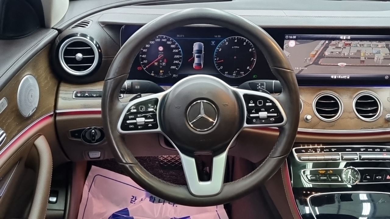 Mercedes-Benz E-Class (W213) E300 4MATIC Exclusive 2020 — фото 9