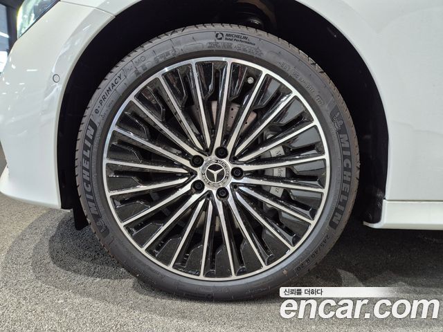 Mercedes-Benz E-Class (W214) E450 4MATIC Exclusive 2026 — фото 5