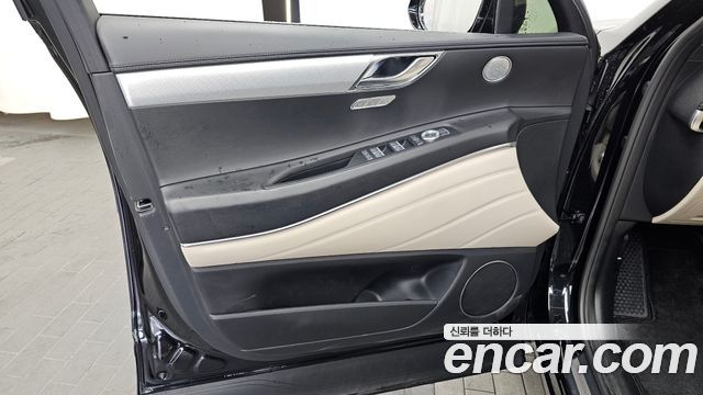 Genesis GV80 2.5T Gasoline AWD 2022 — фото 24