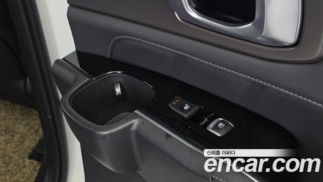 Kia Sorento (IV) Gasoline 2.5T 2WD Gravity 2023 — фото 19