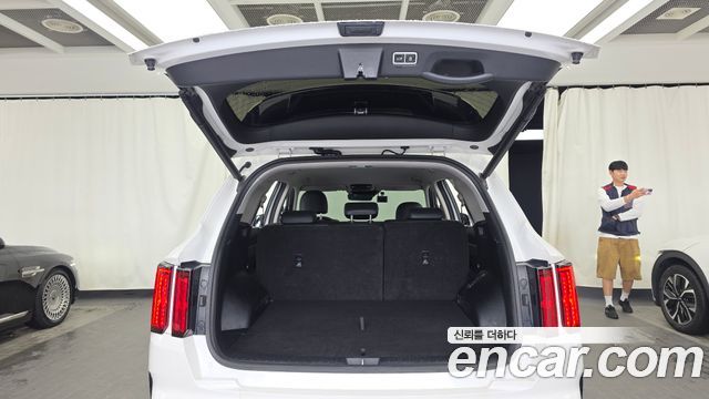 Kia Sorento (IV) Gasoline 2.5T 2WD Gravity 2023 — фото 20