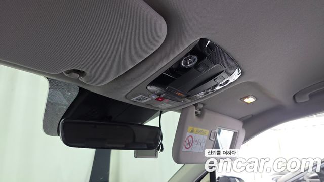 Kia Sorento (IV) Gasoline 2.5T 2WD Gravity 2023 — фото 29