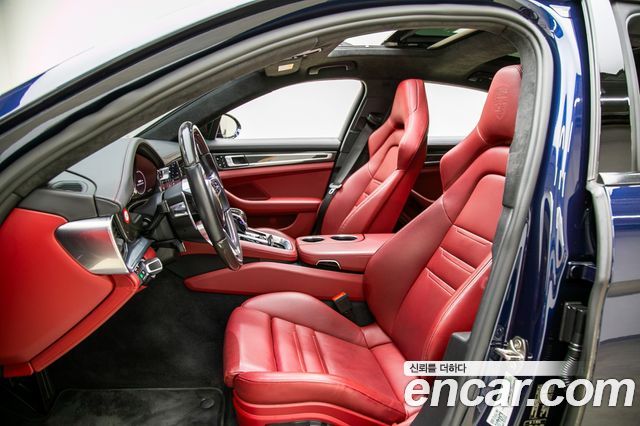 Porsche Panamera (971) 3.0 AWD 2018 — фото 15