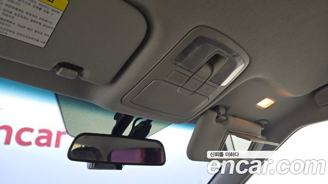 KG Mobility (SsangYong) Tivoli LX 2WD 2017 — фото 18
