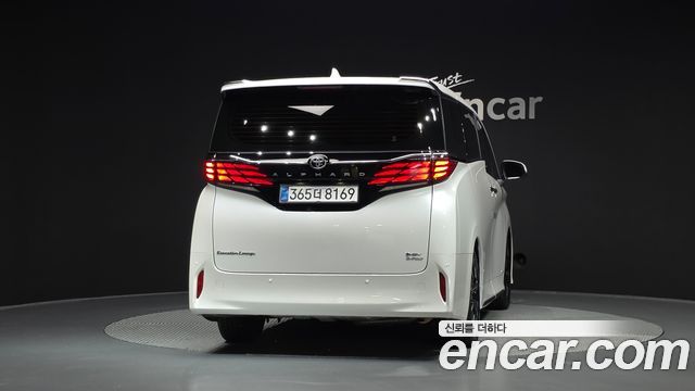 Toyota Alphard (IV) 2.5 HEV Executive AWD 2025 — фото 4