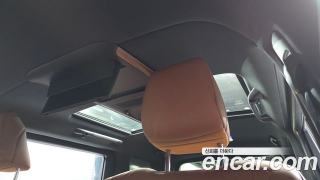 Toyota Alphard (IV) 2.5 HEV Executive AWD 2025 — фото 19